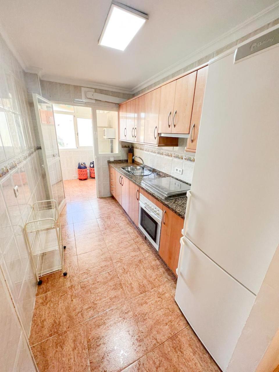 Large & Cozy Centrally Apartment Torremolinos Exterior foto